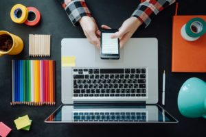 declutter desk zone
